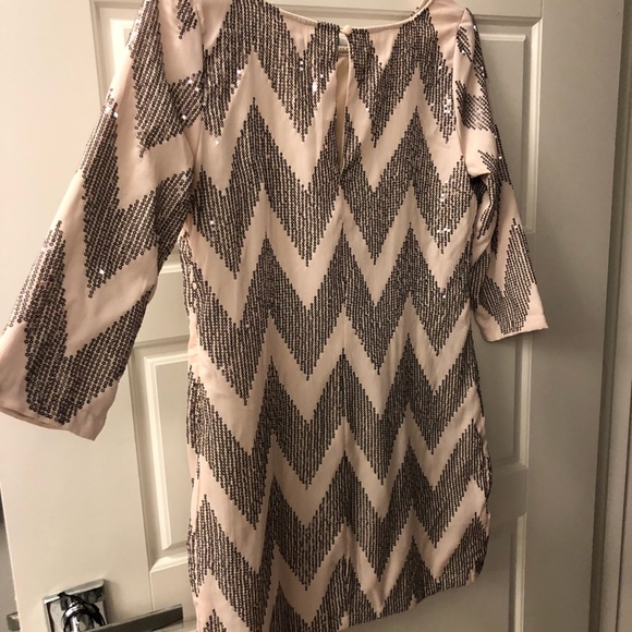 Chevron Glitter dress - Picture 2 of 4